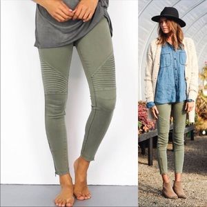 LAST PAIR! Olive Moto Jeggings